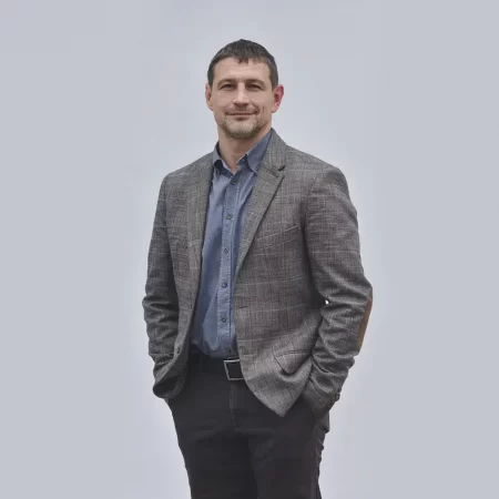 Дмитро Миколайович, директор